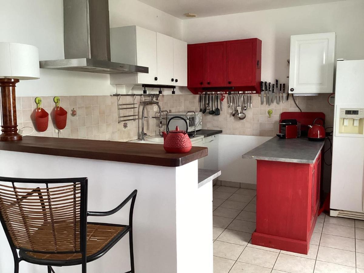 Maison Chaleureuse 2 Chambres Puilboreau Ngoại thất bức ảnh